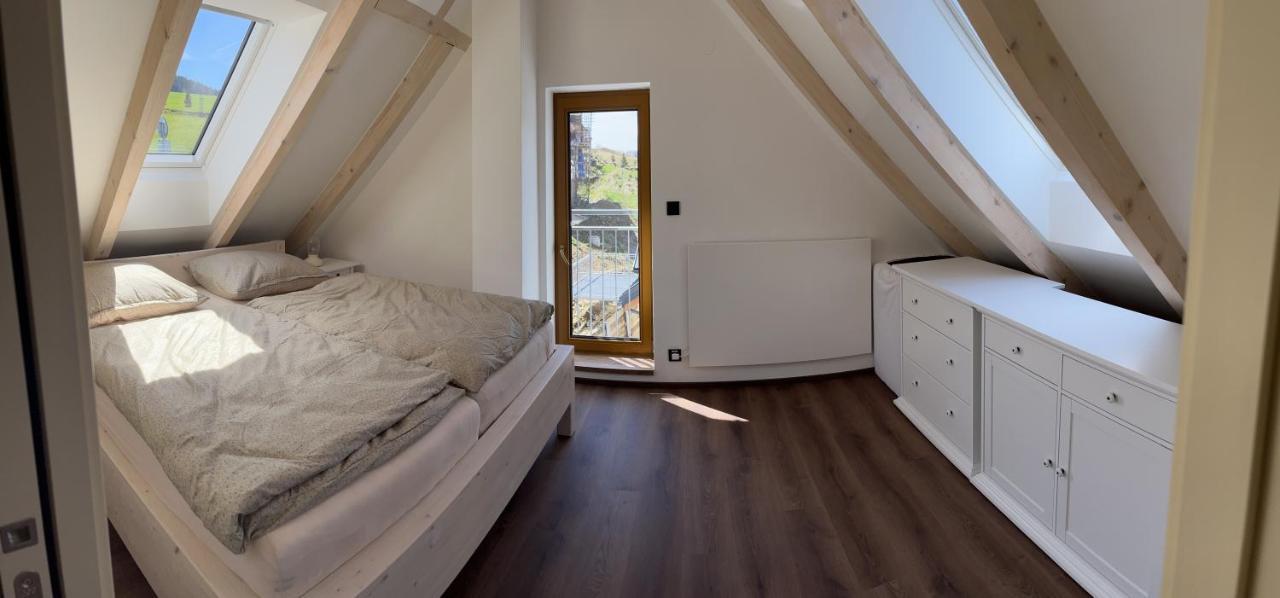 U Kralika, Apartman H, 3 Samostatne Loznice - Mezonet, Vlastni Parkovani, 50 Metru Od Vleku , Vysousece Bot V Lyzarne Dolní Morava Εξωτερικό φωτογραφία